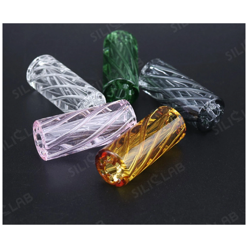 What are the materials of cigarette holders? Which material is better?